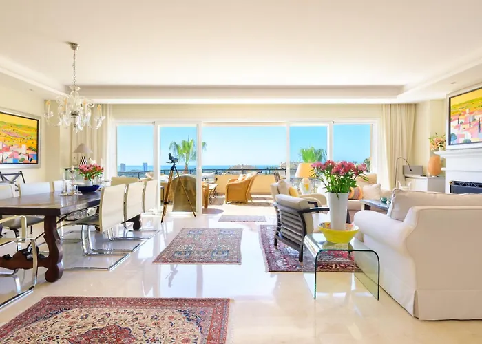 Elviria Hills Penthouse - Idyllic Golf & Sea View Oasis In * Marbella