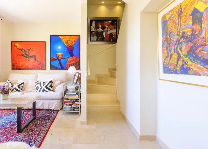 Elviria Hills Penthouse - Idyllic Golf & Sea View Oasis In Appartamento Marbella