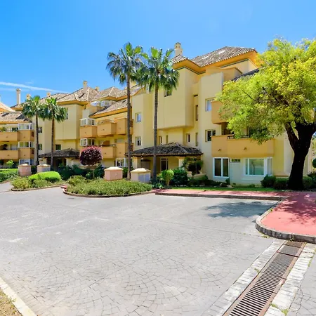 Lägenhet Elviria Hills Penthouse - Idyllic Golf & Sea View Oasis In Marbella