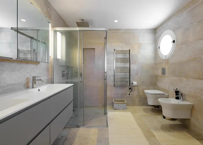 Elviria Hills Penthouse - Idyllic Golf & Sea View Oasis In Marbella