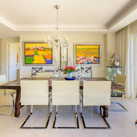 Elviria Hills Penthouse - Idyllic Golf & Sea View Oasis In * Marbella